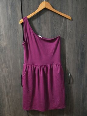 Love Audrey One-Shoulder Dress